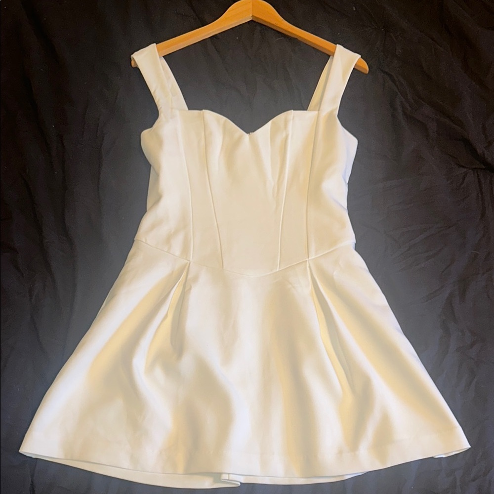 Elegant White Mini Dress